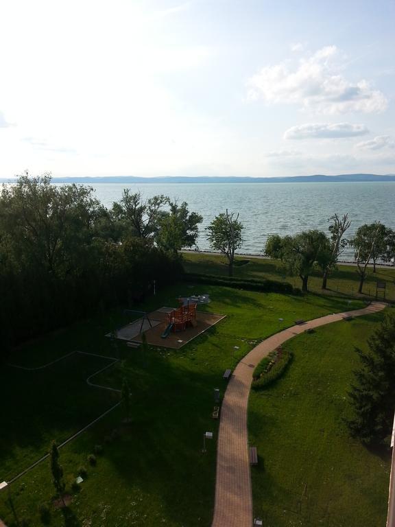 Surman Apartmanok Siófok Exteriör bild